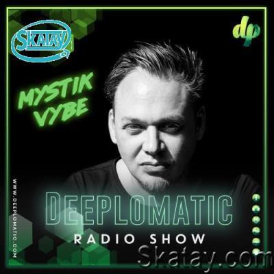 Alex Ferrer - Deeplomatic Radio (July 2022) guests Mystik Vybe (2022-07-13)