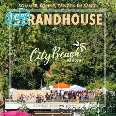 Strandhouse (Compiled by Remko Leimbach) (2022)